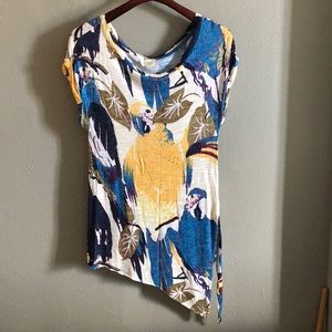 Deletta for Anthro Parrot Shirt